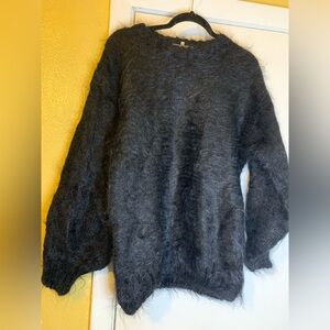 Heather & Tweed made in Scotland medium sweater